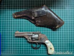 ...Altro | Non elencato Harrington & Richardson .32 S&W