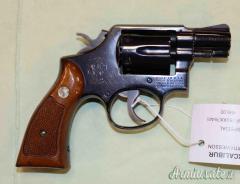 Revolver Smith Wesson 10 Calibro  38SP.