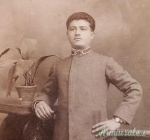 Fotografia che ritrae in un bel primo piano un Ufficiale del Regio Esercito Italiano (ITALIA WW1)
