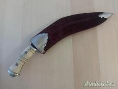 Kukri nepalese