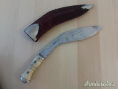 Kukri nepalese