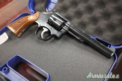 Smith & Wesson