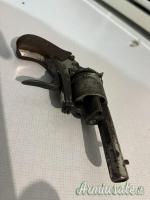 ...Altro | Non elencato Revolver