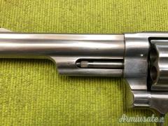 Smith & Wesson