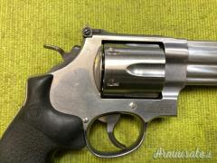Smith & Wesson