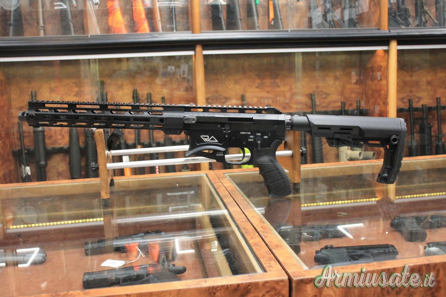 Revo Arms Carabina AR9 BLACK Std 12″ 9×19 9x19mm NATO Parabellum Revo Arms Carabina AR9 BLACK Std 12″ 9×19 9x19mm NATO Parabellum