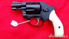 Smith & Wesson