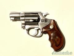 Revolver Smith & Wesson Inox .38 Special  |  9x29mmR