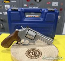 Revolver marca Smith and Wesson modello 625-8 JERRY MICULEK calibro 45 ACP