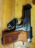....vendute....guancette beretta 35 modello commerciale