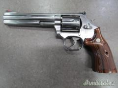 SMITH & WESSON  686 PLUS 7 COLPI CAL 357M RIF S472