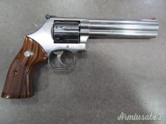 SMITH & WESSON  686 PLUS 7 COLPI CAL 357M RIF S472