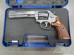 SMITH & WESSON  686 PLUS 7 COLPI CAL 357M RIF S472