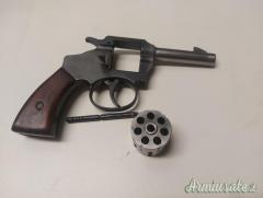 Revolver marca 