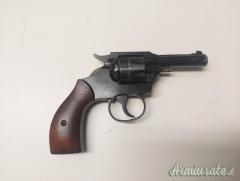Revolver marca 