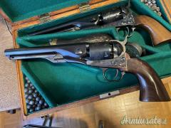 Coppia revolver Colt Navy Uberti calibro .36 avancarica