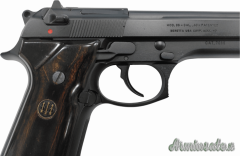 Beretta 96 Pistola calibro 40 S&W guancette in noce