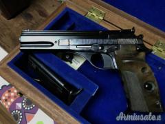 Pistole -  Beretta mod 76 da tiro canna pesante .22 LR Long Rifle
