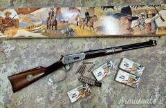 WINCHESTER 1984 JOHN WAYNE CAL. 32.40 ANNIVERSARY