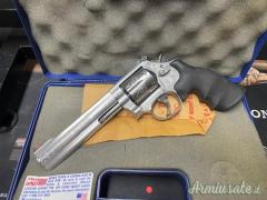 Smith & Wesson 686 NASCAR RACING .357 Magnum