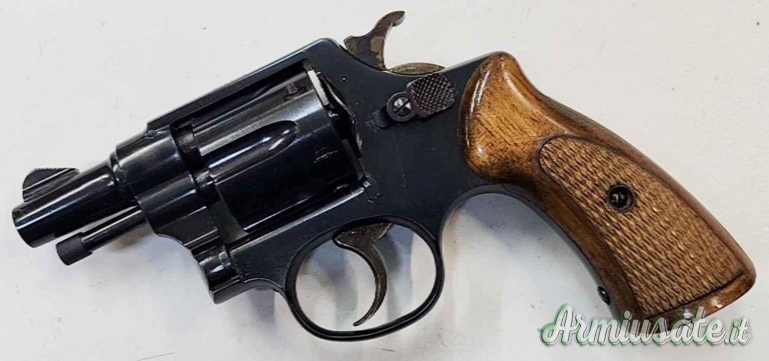 Bernardelli TIPO TASCABILE .32 S&W Bernardelli TIPO TASCABILE .32 S&W