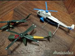 Modellini militari vintage in metallo, plastica, etc.