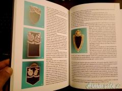Distintivo d’epoca fascista da bavero da giacca per Ufficiale di grado “Centurione” della M.V.S.N.