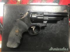 Smith & Wesson