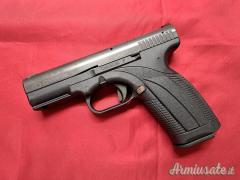 Caracal F cal. 9x21