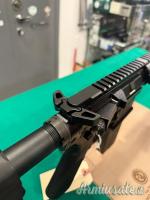 Carabina s/automatica marca Nuova Jager modello AR 15 Xa MAS calibro 223 Remington