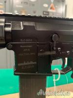 Carabina s/automatica marca Nuova Jager modello AR 15 Xa MAS calibro 223 Remington