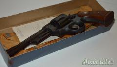 Smith & Wesson