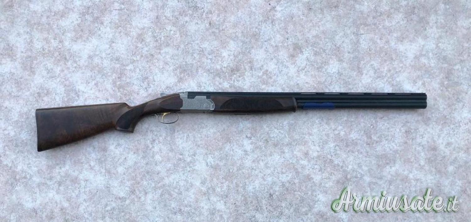 Sovrapposto Beretta 687 silver pigeon V cal 12 canne 71 ARMA NUOVA disponibile anche mancino Sovrapposto Beretta 687 silver pigeon V cal 12 canne 71 ARMA NUOVA disponibile anche mancino