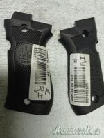 Berretta 7.65  1 caricatore 2 guancette