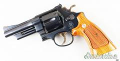 Smith & Wesson Smith & Wesson