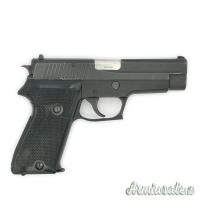 SIG-Sauer - P220 - 9 Steyr
