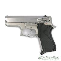 Smith & Wesson