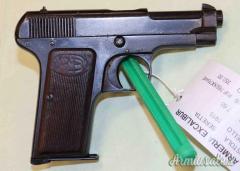 Pistola Beretta 1915 Calibro 7,65