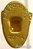 Lotto con 3 distintivi epoca fascista anni '30 in scatola dei quali: A.S. ROMA - P.N.F. - S.S. LAZIO
