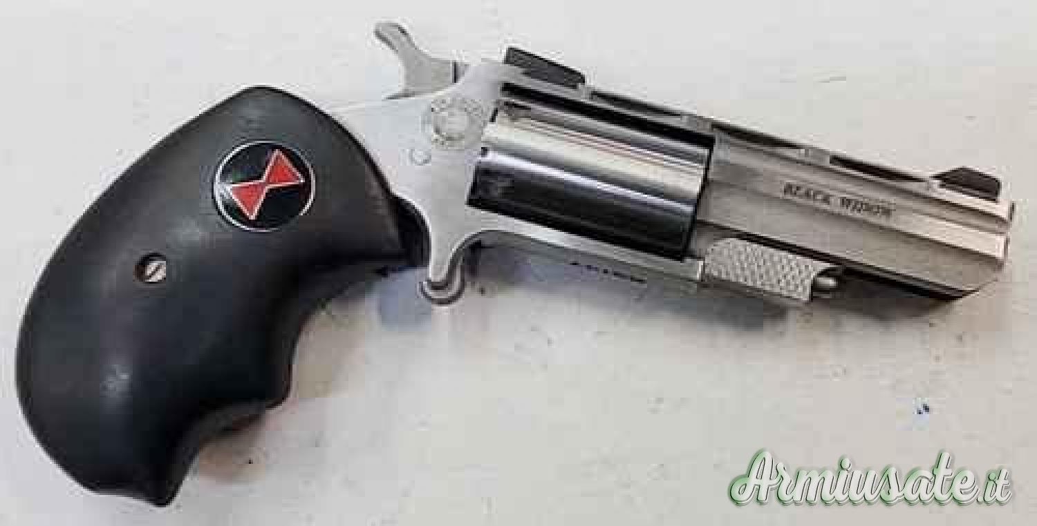 NAA BLACK WIDOW .22 WMR NAA BLACK WIDOW .22 WMR