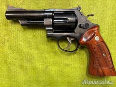 Smith & Wesson