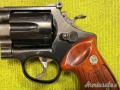 Smith & Wesson