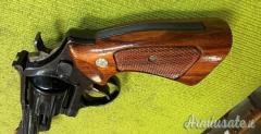 Smith & Wesson