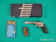 S&W 617 .22 LR Long Rifle