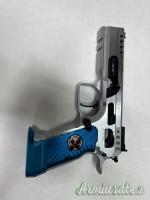 Smith & Wesson
