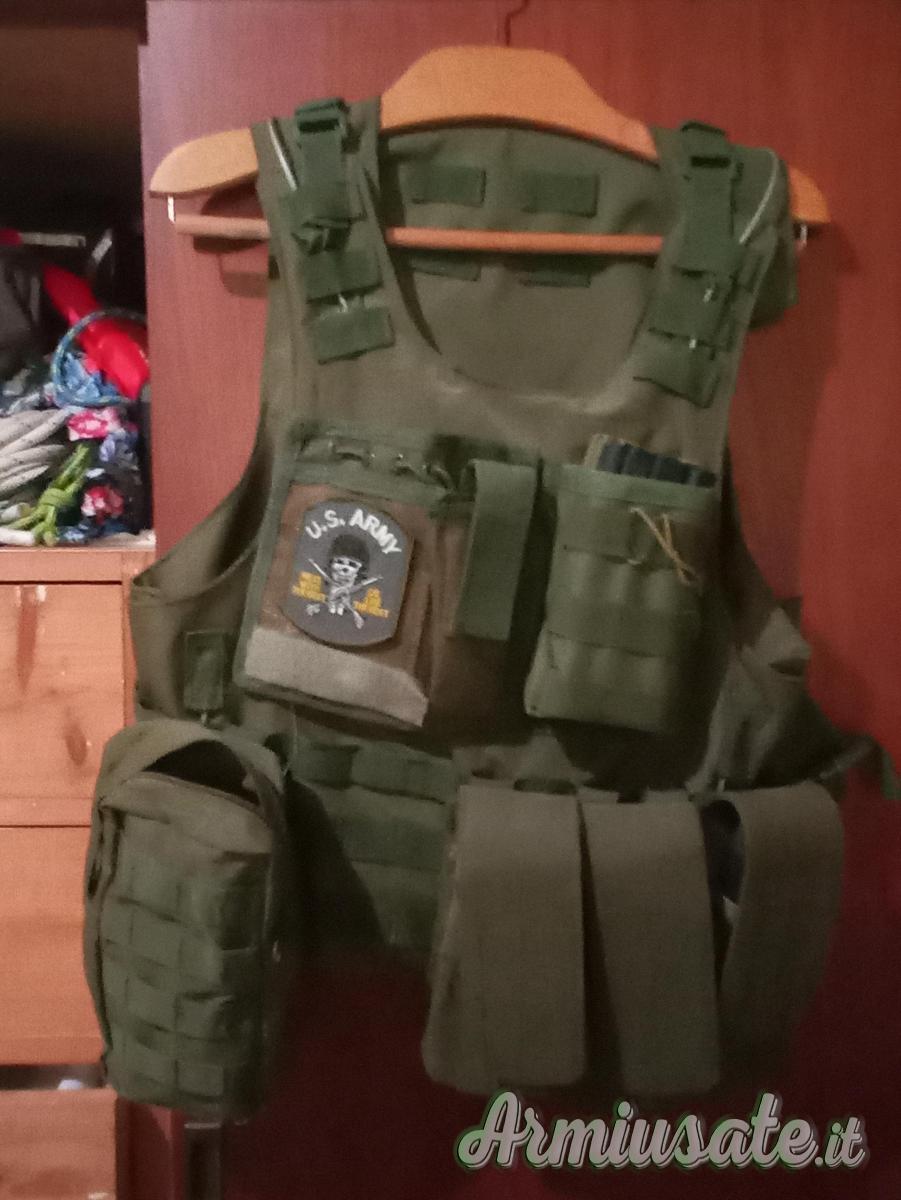 combat jacket sistema m.o.l.l.e con tasche combat jacket sistema m.o.l.l.e con tasche
