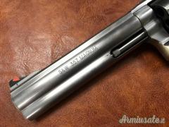 Smith & Wesson
