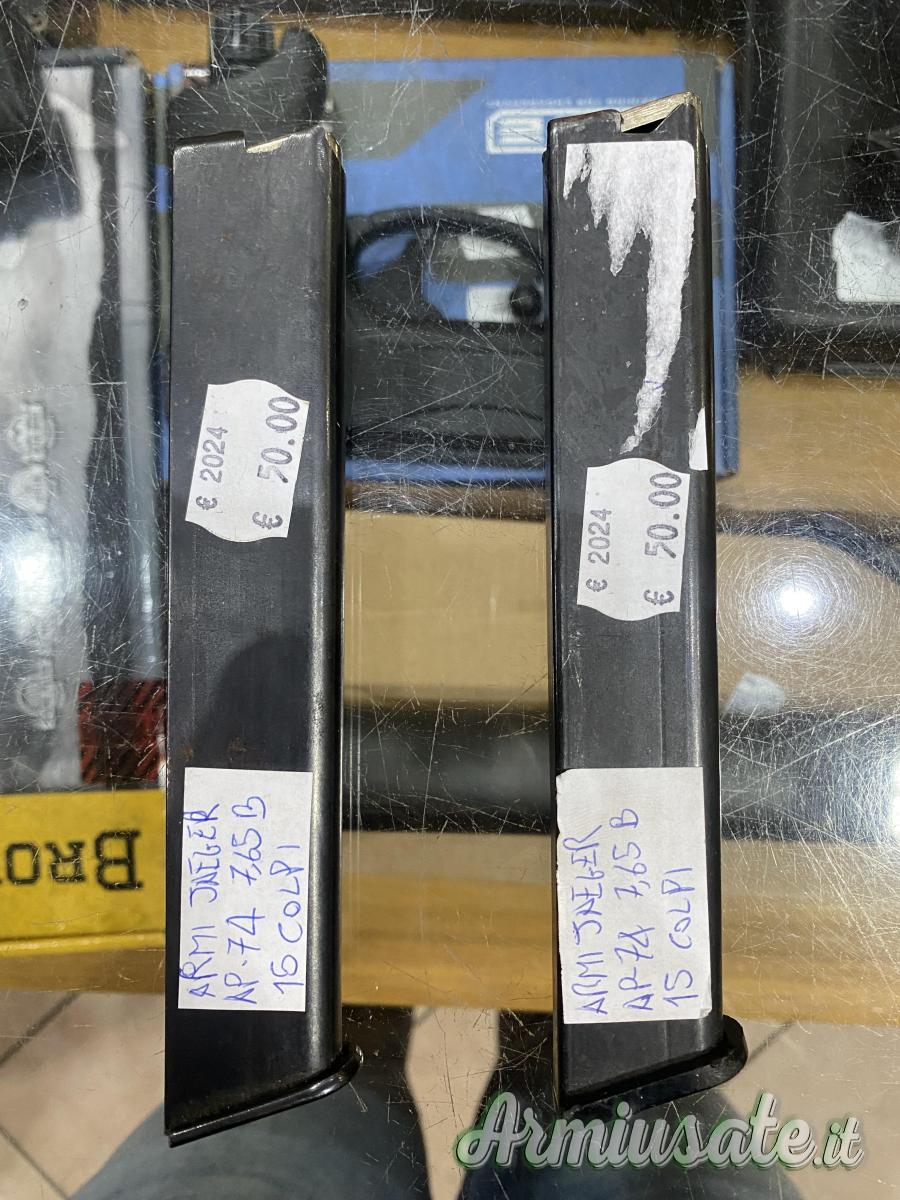 PER CARABINA MARCA ARMI JAGER MOD. AR74 CAL. 7,65BROW. DA 15 COLPI (USATI) (VEDI LA DESCRIZIONE) PER CARABINA MARCA ARMI JAGER MOD. AR74 CAL. 7,65BROW. DA 15 COLPI (USATI) (VEDI LA DESCRIZIONE)