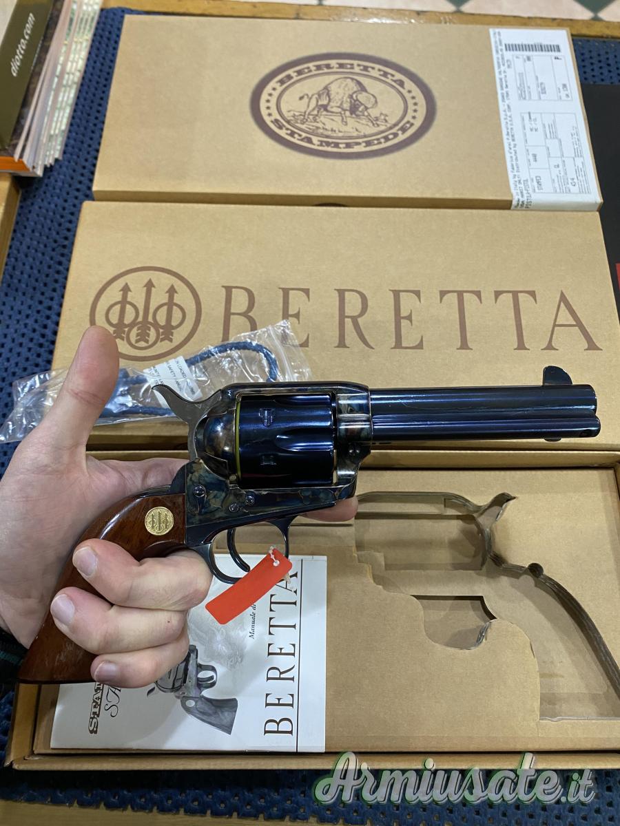 Beretta MOD. STAMPEDE DELUXE CAL.44-40 Winchester (NUOVA) (VEDI LA DESCRIZIONE) Beretta MOD. STAMPEDE DELUXE CAL.44-40 Winchester (NUOVA) (VEDI LA DESCRIZIONE)