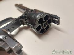 Smith & Wesson